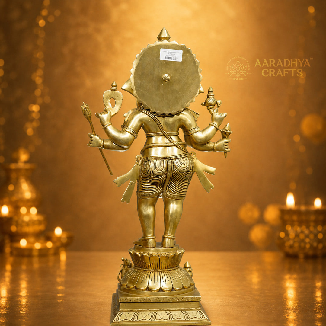 Standing Kamal Ganesh